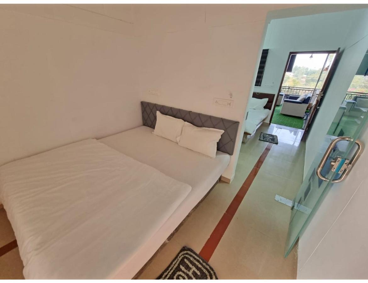Hari Homestay, Garudeshwar 外观 照片