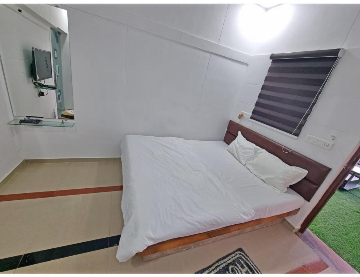 Hari Homestay, Garudeshwar 外观 照片